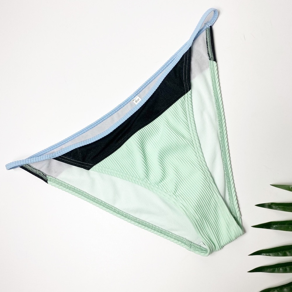 Urban Outfitters Out From Under Light Green Bikini Swimming Large Bottom